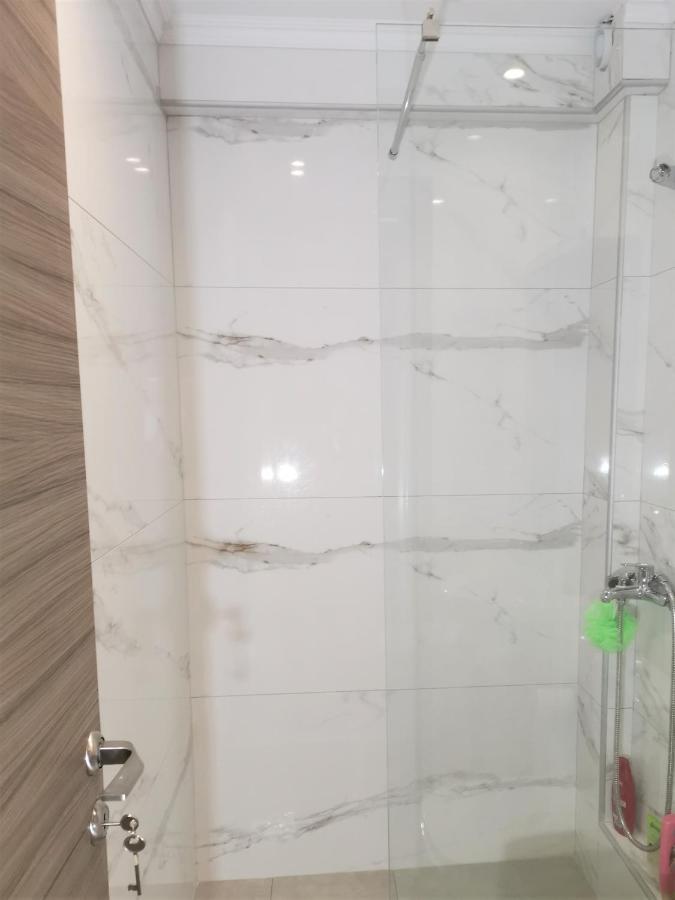 Nikiti Modern Villa Bagian luar foto