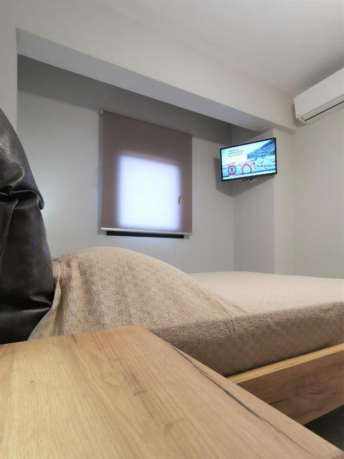 Nikiti Modern Villa Bagian luar foto
