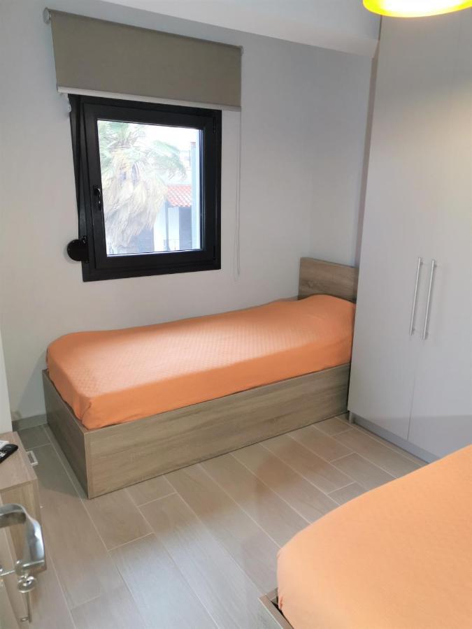 Nikiti Modern Villa Bagian luar foto