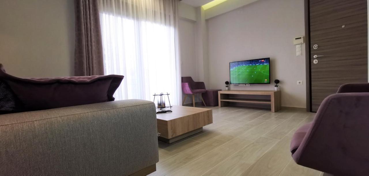 Nikiti Modern Villa Bagian luar foto